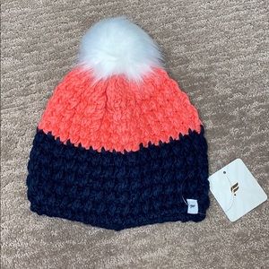 Fabletics Chunky Pom Beanie